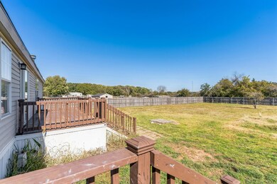 164 Finneyoaks Ln, Weatherford, TX 76085 - photo 5