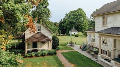 3630 Goodwyn Rd, Powhatan, VA 23139 - photo 4