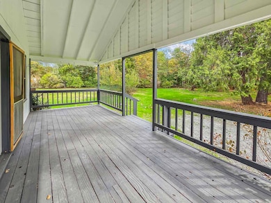 351 Oxyoke Rd, Grants Pass, OR 97526 - photo 2