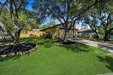 8571 Timber Briar St, San Antonio, TX 78250 - photo 4