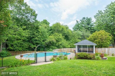 8778 Cardinal Forest Cir, Laurel, MD 20723 - photo 2