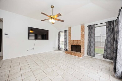 8411 Cienna Dr, Houston, TX 77040 - photo 6