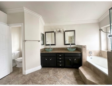 19852 E Round Hill Ln, Walnut, CA 91789 - photo 3