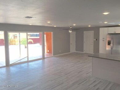 5142 E Holmes St, Tucson, AZ 85711 - photo 5