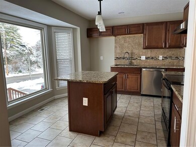 12035 W 99th St, Lenexa, KS 66215 - photo 7
