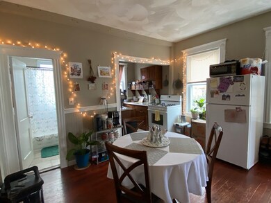 125 Irving St unit 2R, Everett, MA 02149 - photo 2