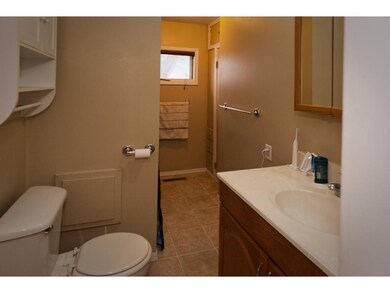 Main floor bath.