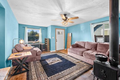 945 NE Commercial St, Waldport, OR 97394 - photo 3