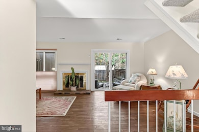 3003 Mission Square Dr, Fairfax, VA 22031 - photo 7