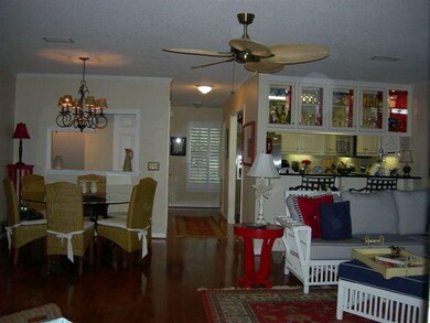 200 Salt Air Dr unit 151, St. Simons Island, GA 31522 - photo 2