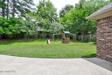 108 Brierfield Dr, Madison, MS 39110 - photo 3