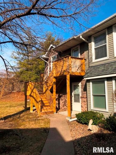 2422 E 51st St unit D, Davenport, IA 52807 - photo 3