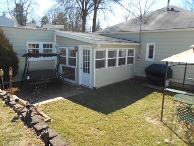 1126 S 16th St, Coshocton, OH 43812 - photo 4