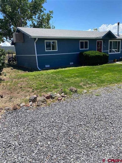 715 NE 2nd St, Cedaredge, CO 81413 - photo 2