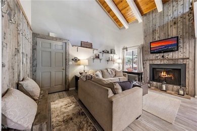 Entry to Family Room