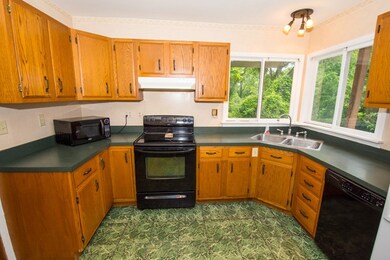 Plenty of cupboard and counter space. Great views 