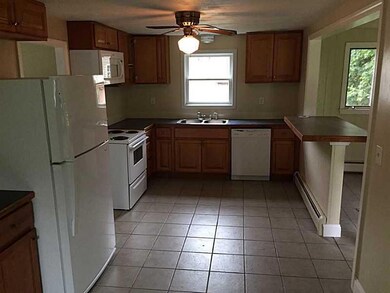 737 Metacom Ave, Bristol, RI 02809 - photo 3