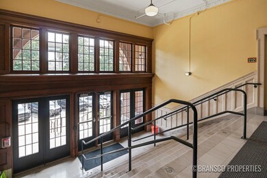 600 Broadway Ave NW unit 113, Grand Rapids, MI 49504 - photo 6