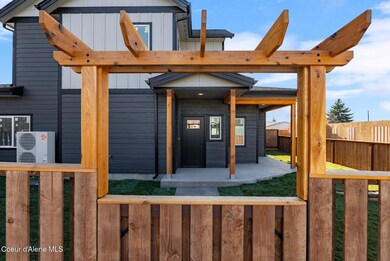 1683 Onyx Ct, Sandpoint, ID 83864 - photo 2