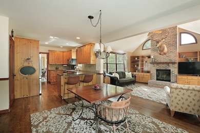 904 Forest Ave, Deerfield, IL 60015 - photo 7