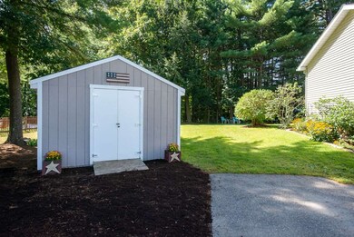 51 Lowell St, Rochester, NH 03867 - photo 4