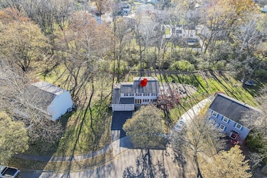 1635 Tendril Ct, Columbus, OH 43229 - photo 2