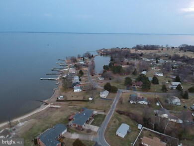 109 Sunset Cir, Colonial Beach, VA 22443 - photo 5