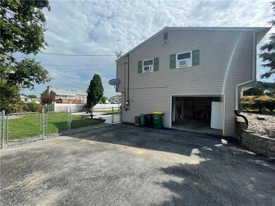Side View Garage