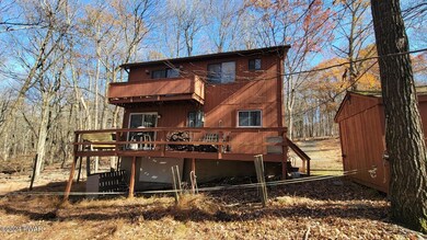 117 Westwood Cir, Dingmans Ferry, PA 18328 - photo 4