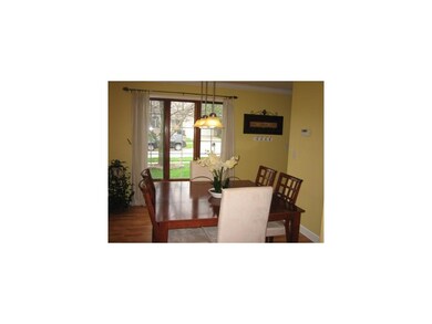 Dining Area. Bright and cheerful formal dining roo