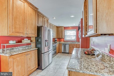 6020 Hardwick Place, Falls Church, VA 22041 - photo 3