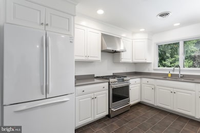 25800 Collins Ave, Chestertown, MD 21620 - photo 3