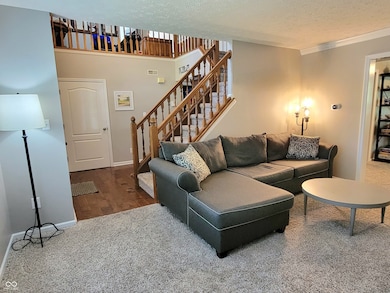 10334 Hillsborough Dr, Fishers, IN 46037 - photo 5