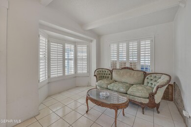 2810 Van Buren Ave, El Paso, TX 79930 - photo 2