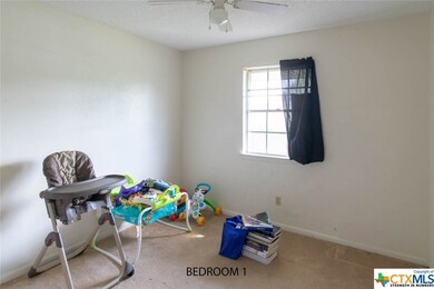 1602 Pleasant Ln, Copperas Cove, TX 76522 - photo 4