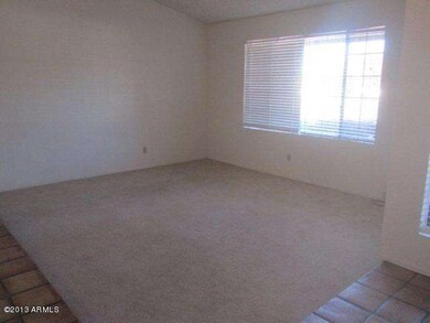 Living Room - 1723 W