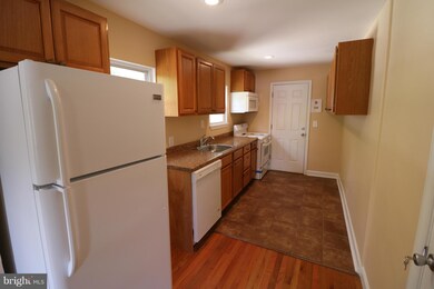 5605 Spring Rd, Bladensburg, MD 20710 - photo 3