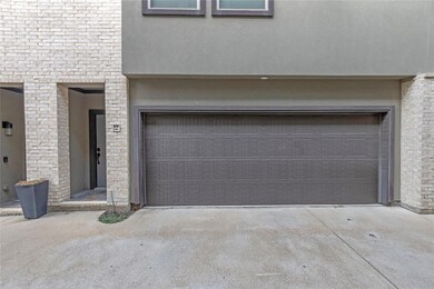 5905 Ross Ave unit 2, Dallas, TX 75206 - photo 2