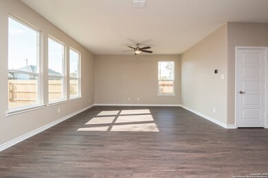 5110 Roble Grande, San Antonio, TX 78261 - photo 7