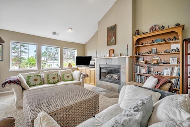 Living and kitchen area combined with fabulous oce