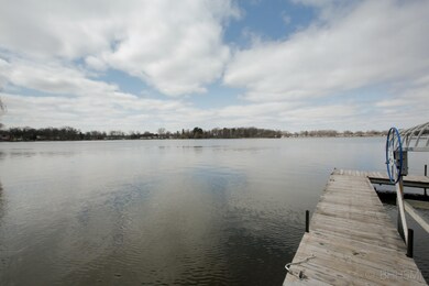 59122 pine grove rd-102