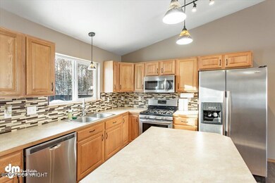 22-Kitchen IMG_9683JWK-Edit