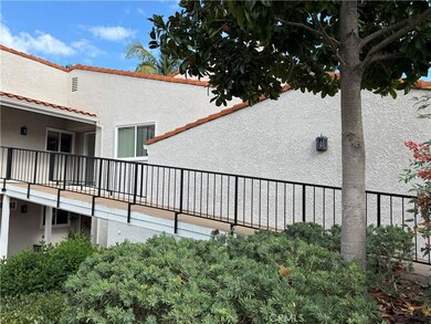 3437 Bahia Blanca W unit P, Laguna Woods, CA 92637 - photo 3