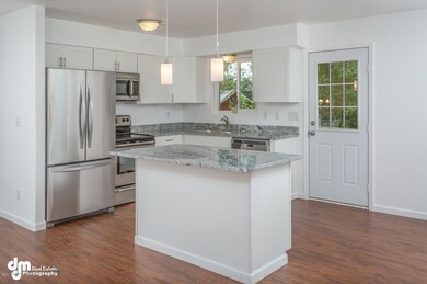 611 Lori Drive Anchorage AK-large-029-Ki