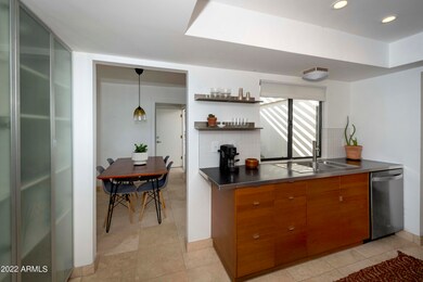 932 W Solcito Ln, Phoenix, AZ 85013 - photo 6