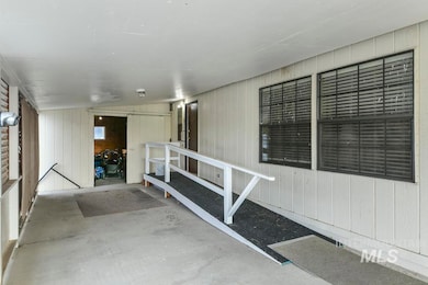 1907 W Flamingo W unit 69, Nampa, ID 83651 - photo 3