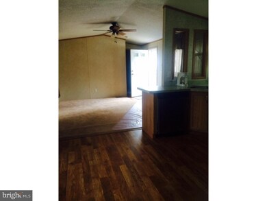 576 W Forest Grove Rd unit 13, Vineland, NJ 08360 - photo 5