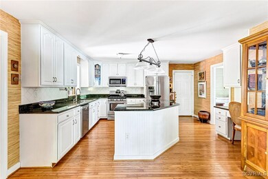 9125 Stephens Manor Dr, Mechanicsville, VA 23116 - photo 7