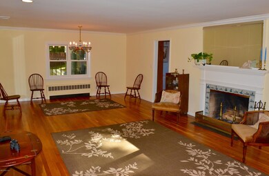 19 Nearwater Ln, Riverside, CT 06878 - photo 2