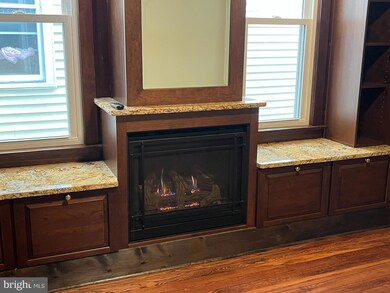 712 E Broad St, Tamaqua, PA 18252 - photo 6